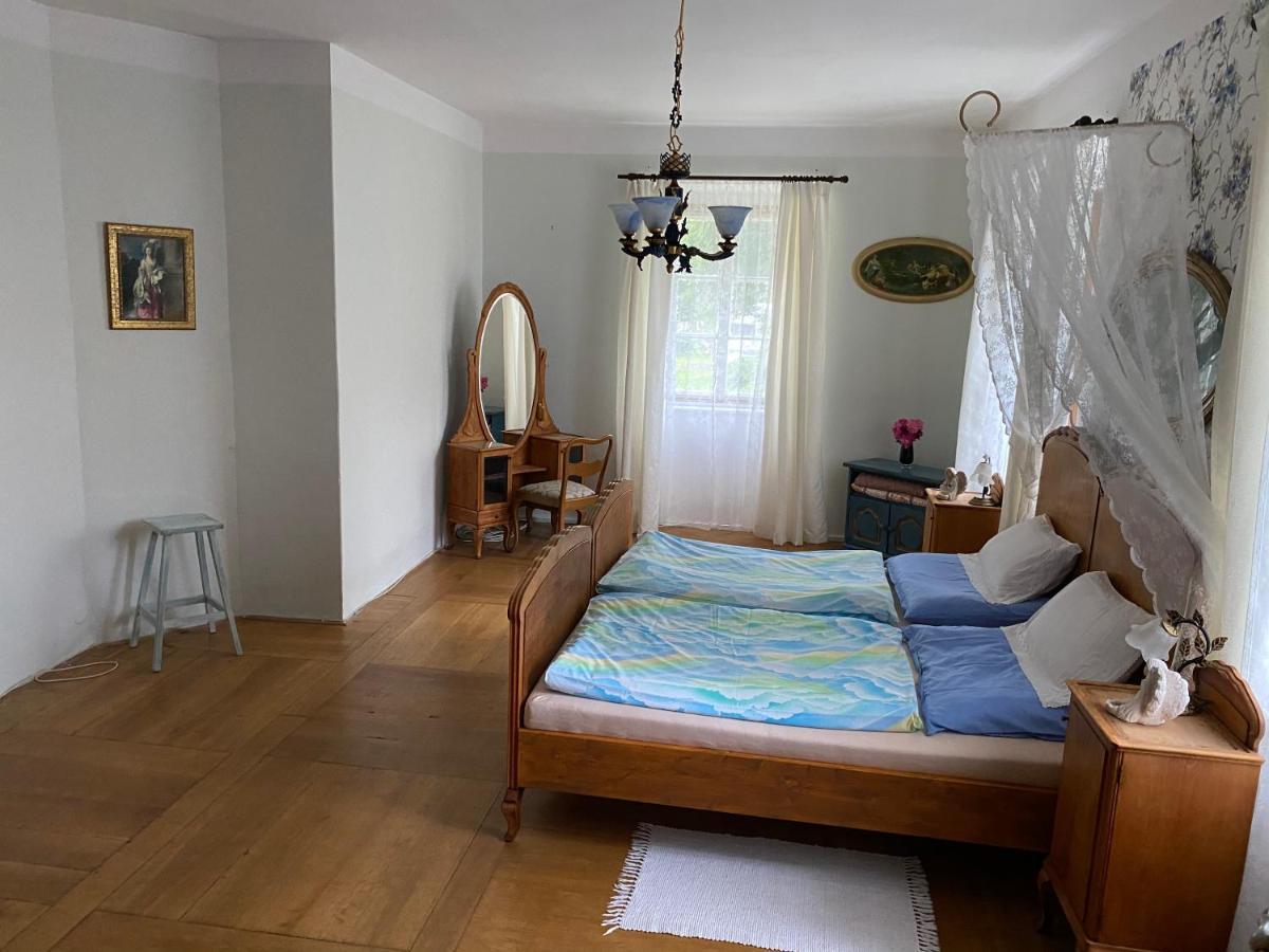 Apartmán Gold na zámku Ceska Kamenice Exterior foto