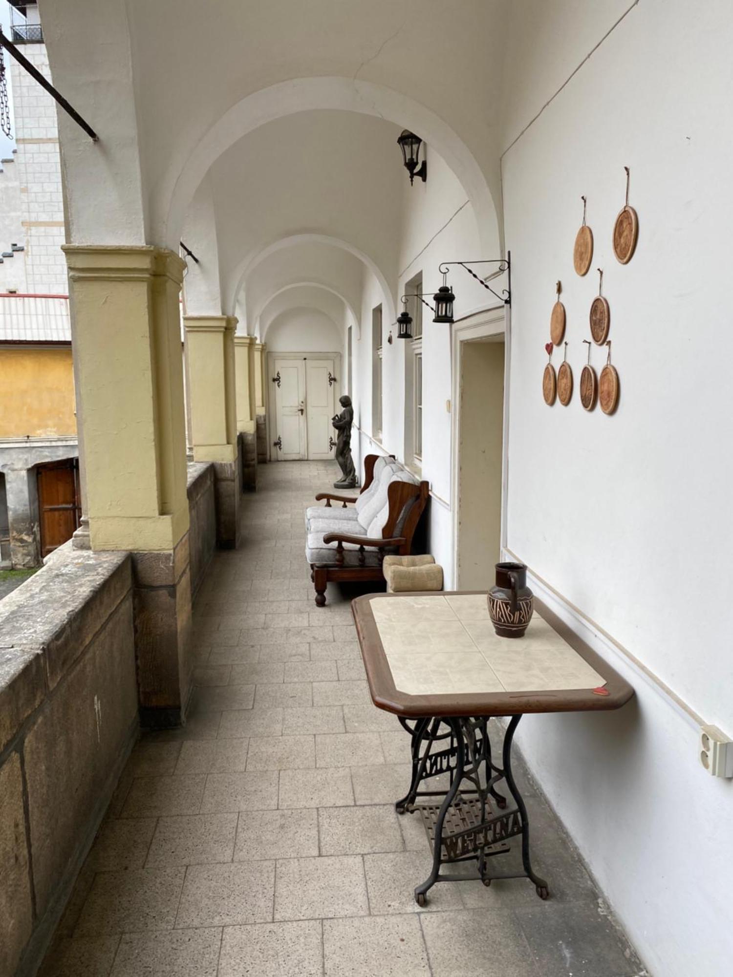 Apartmán Gold na zámku Ceska Kamenice Exterior foto