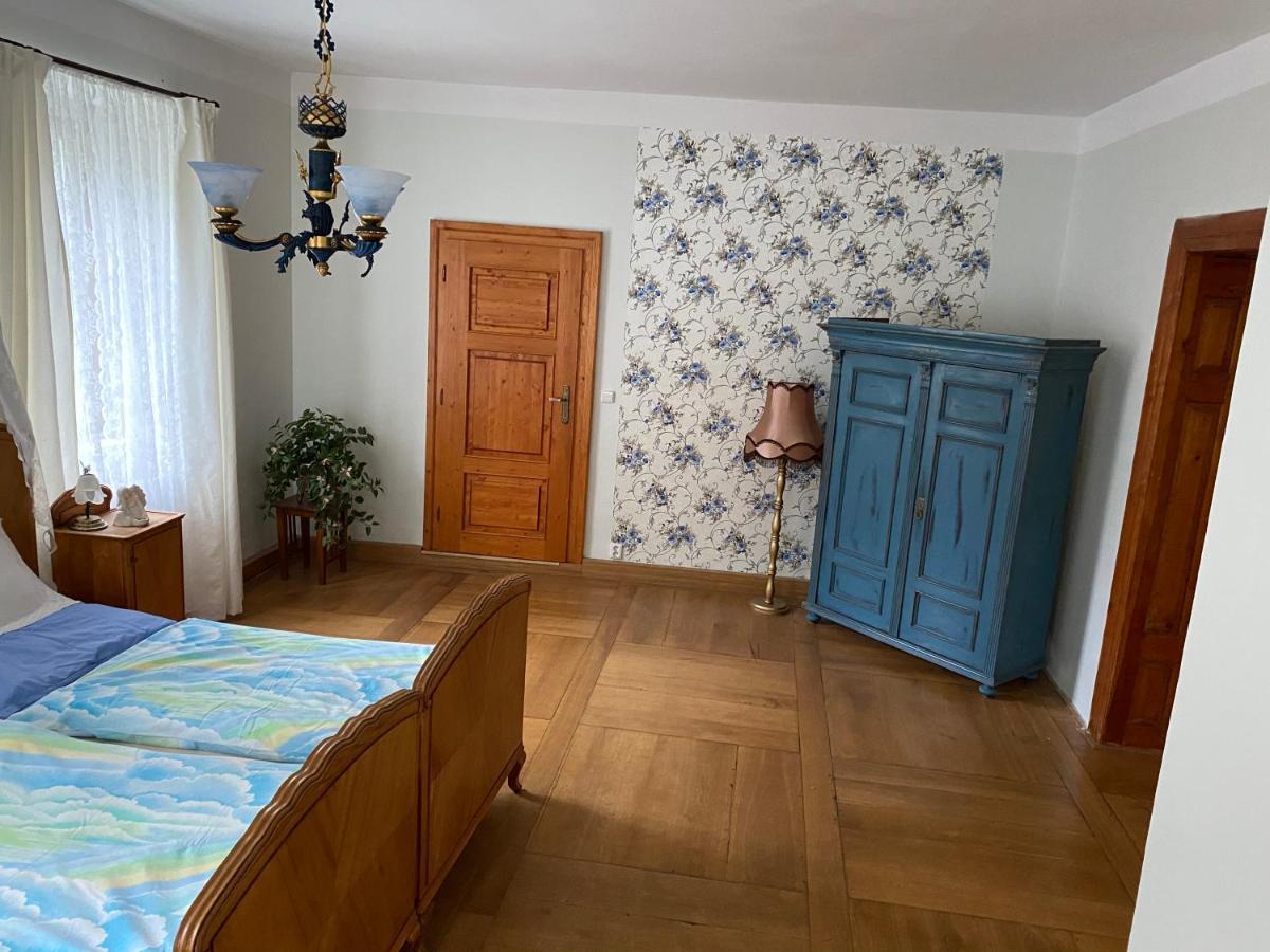 Apartmán Gold na zámku Ceska Kamenice Exterior foto