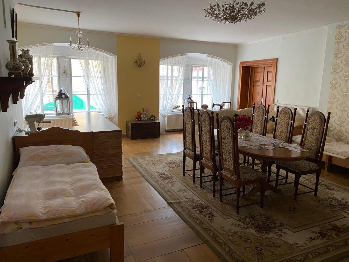 Apartmán Gold na zámku Ceska Kamenice Exterior foto